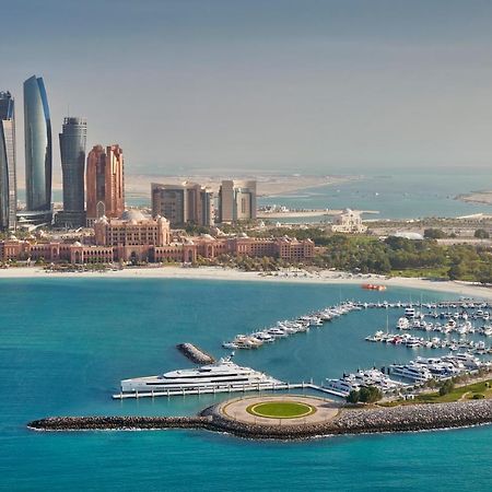 Emirates Palace Mandarin Oriental, Abu Dhabi Exterior photo