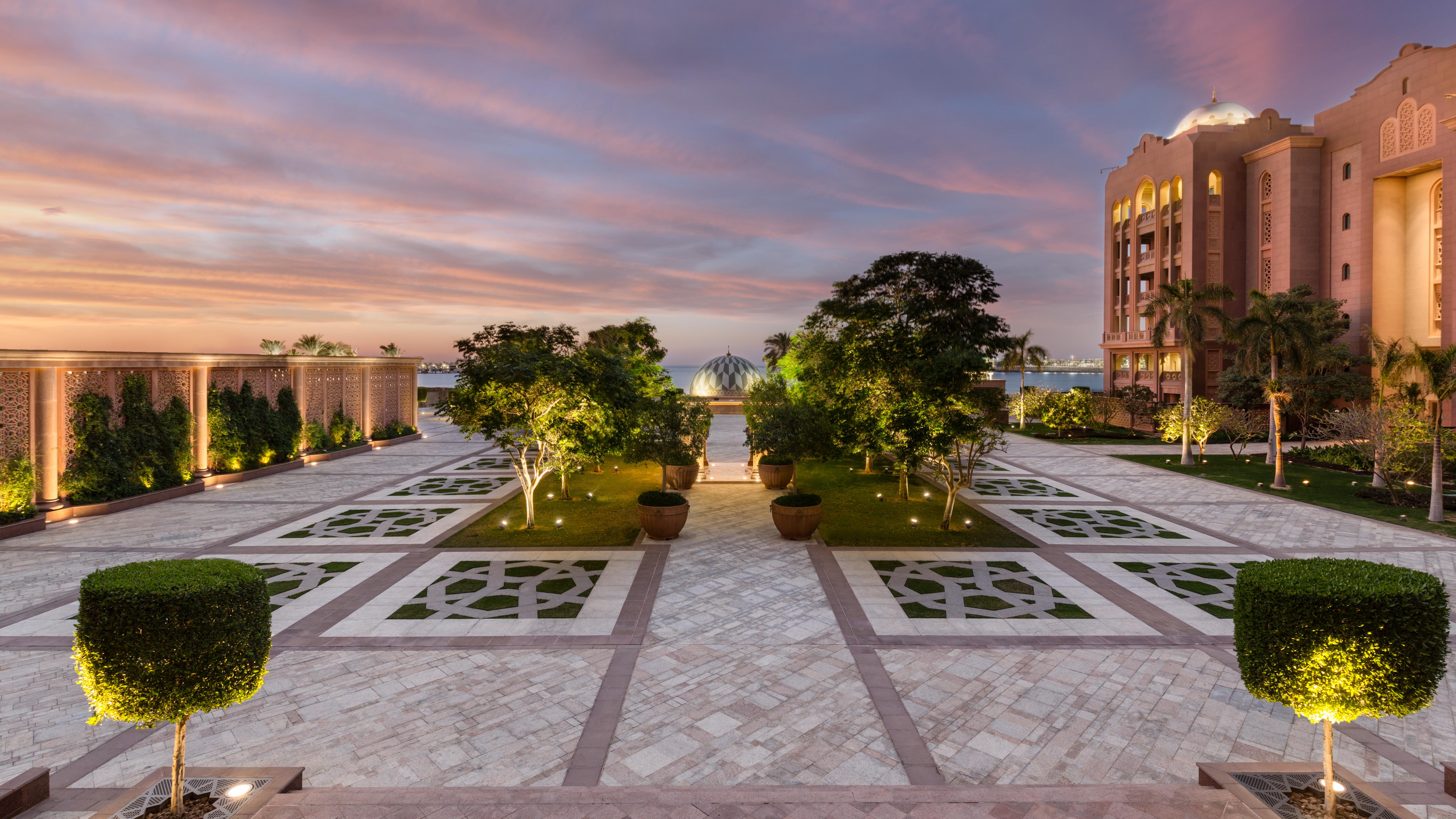 Emirates Palace Mandarin Oriental, Abu Dhabi Exterior photo