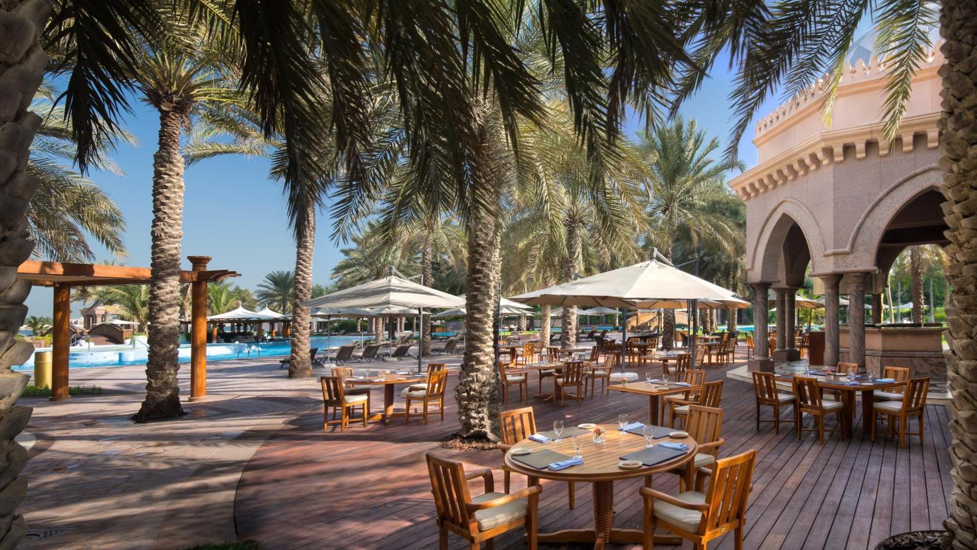 Emirates Palace Mandarin Oriental, Abu Dhabi Exterior photo